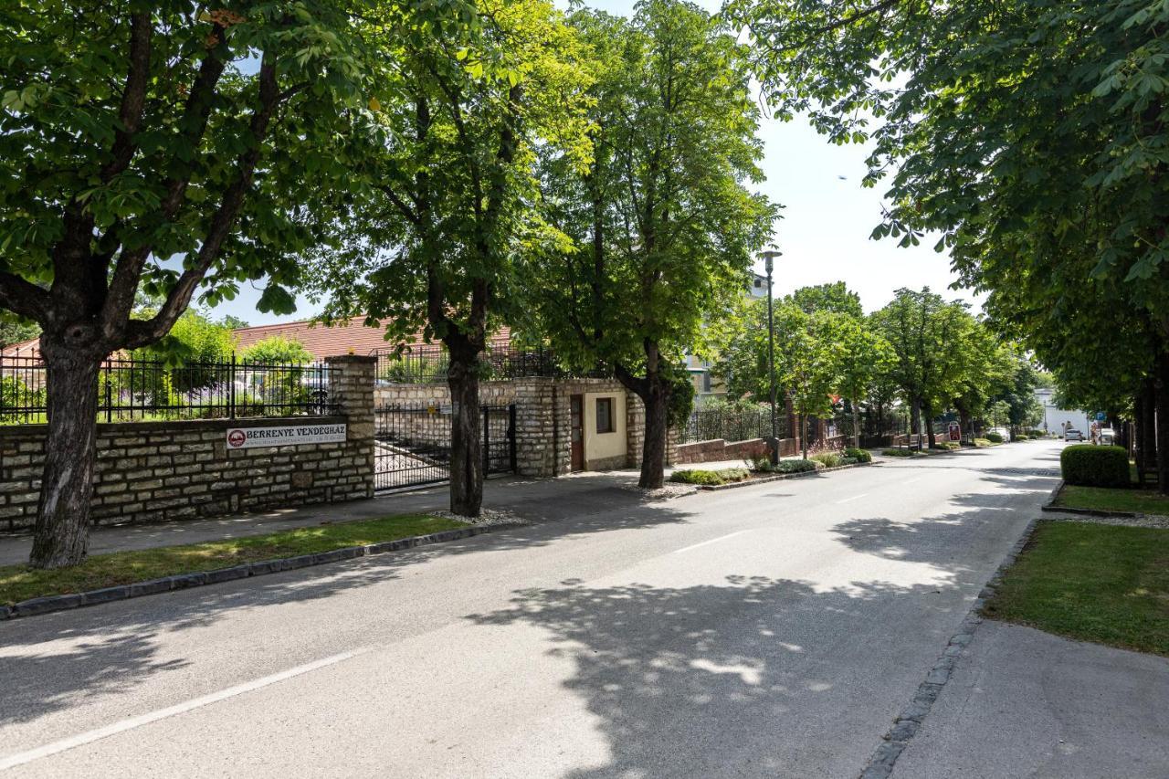 Berkenye Vendégház Balatonfüred Esterno foto