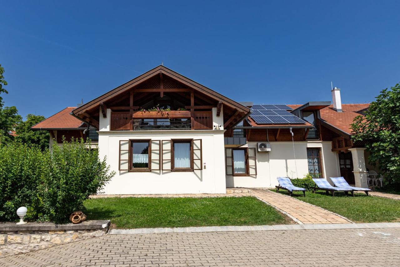 Berkenye Vendégház Balatonfüred Esterno foto